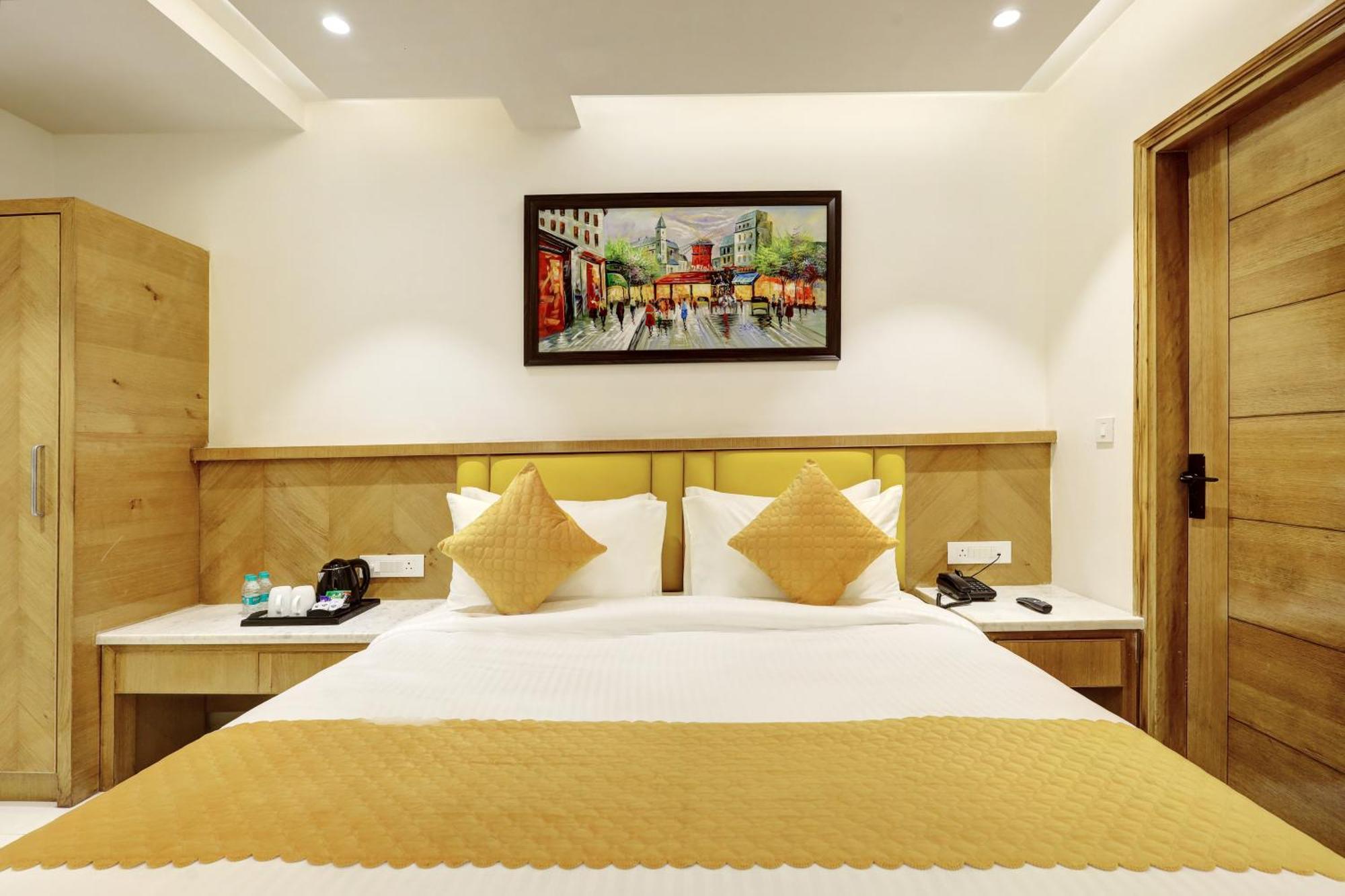 Hotel Namaste Hindustan Just A Minute Away From New Delhi Railway Station And Connaught Place Exterior photo