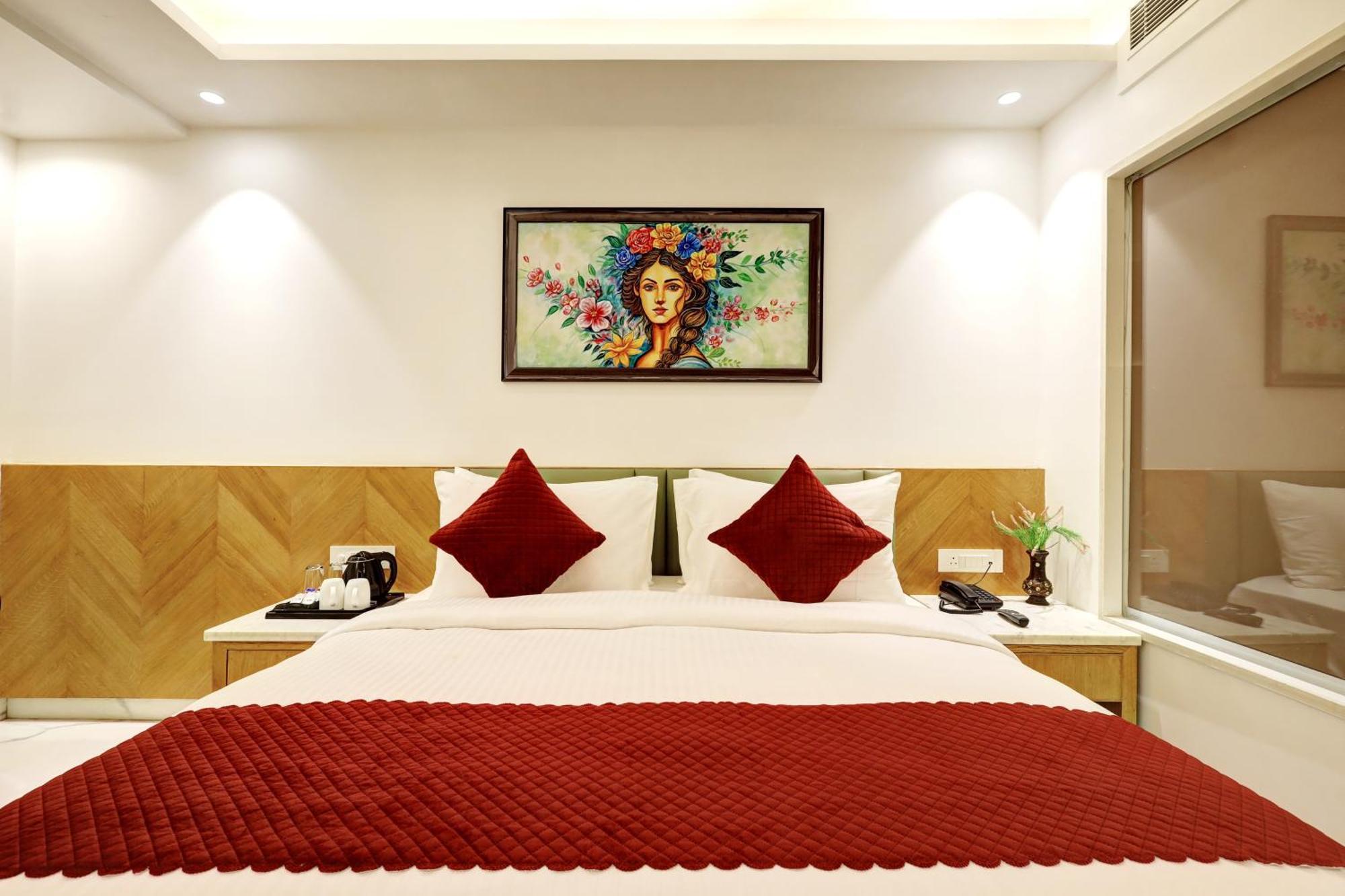 Hotel Namaste Hindustan Just A Minute Away From New Delhi Railway Station And Connaught Place Exterior photo