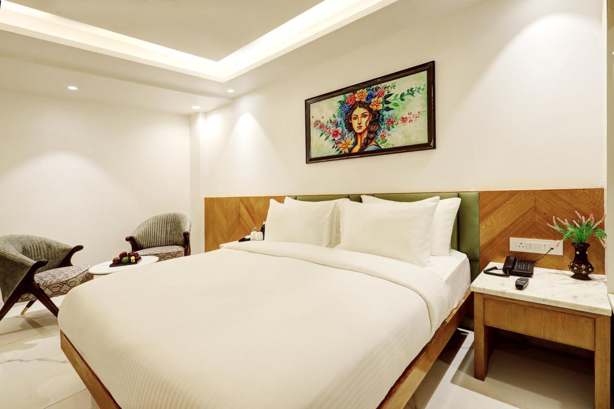 Hotel Namaste Hindustan Just A Minute Away From New Delhi Railway Station And Connaught Place Exterior photo