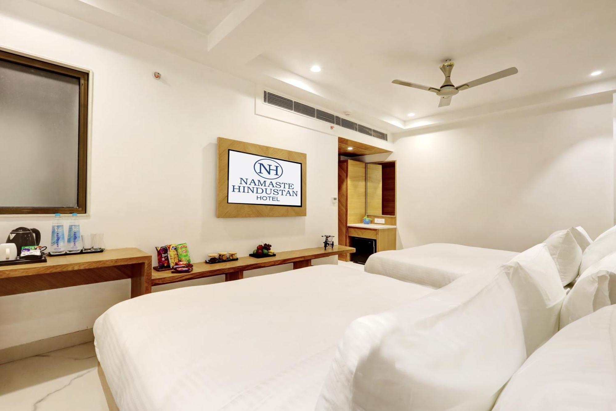 Hotel Namaste Hindustan Just A Minute Away From New Delhi Railway Station And Connaught Place Exterior photo